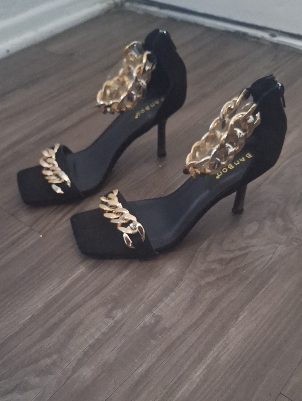 Black Heeled Sandals with Gold Chain Accent